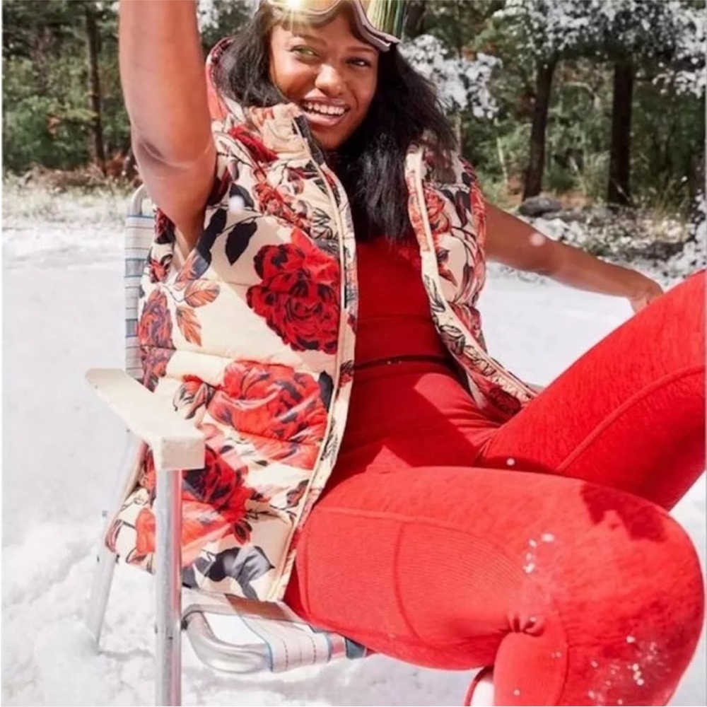 Offline by aerie Floral Puffer Vest
